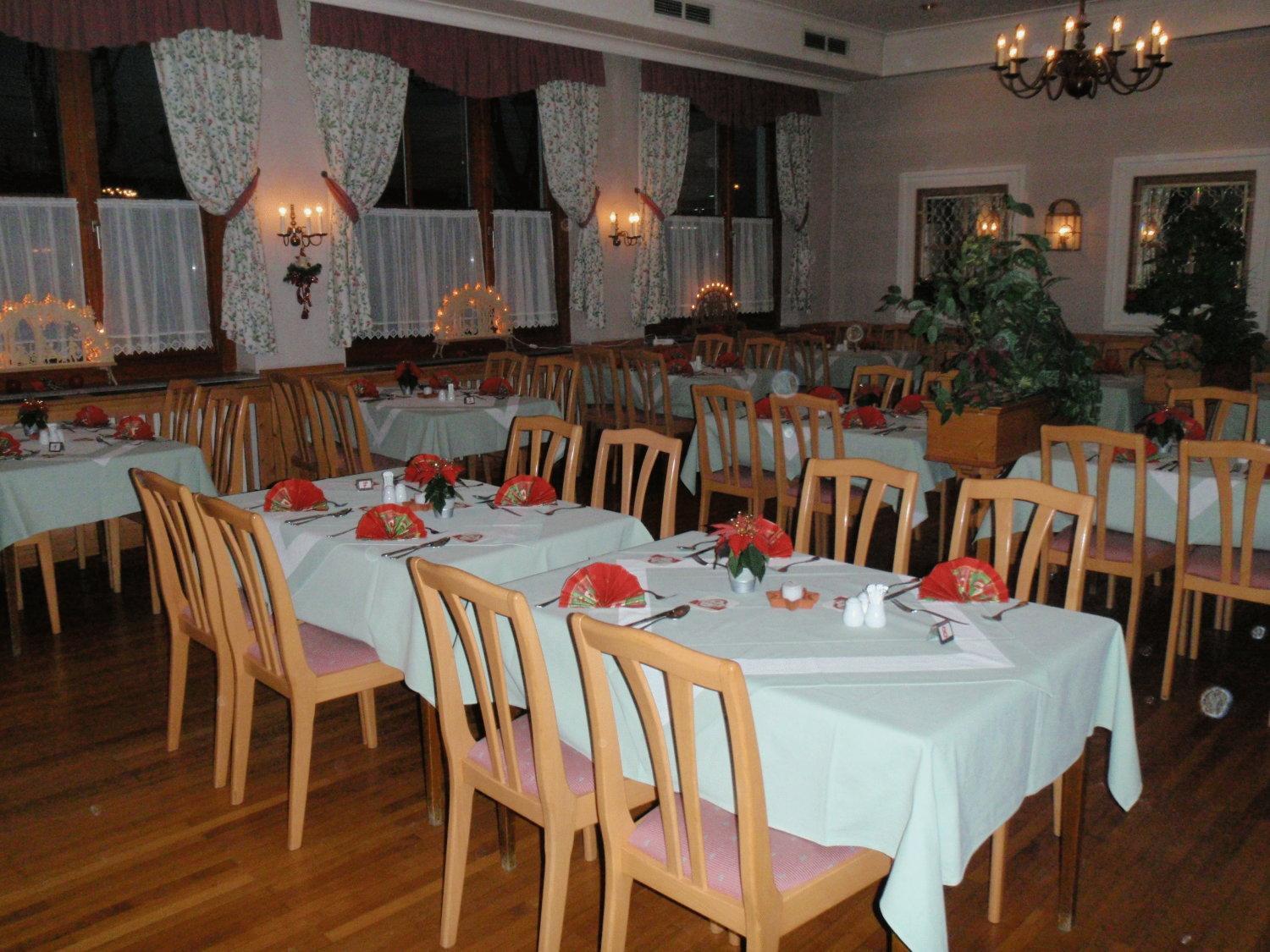 Hotel-Restaurant Moser Poechlarn Pöchlarn Exterior foto